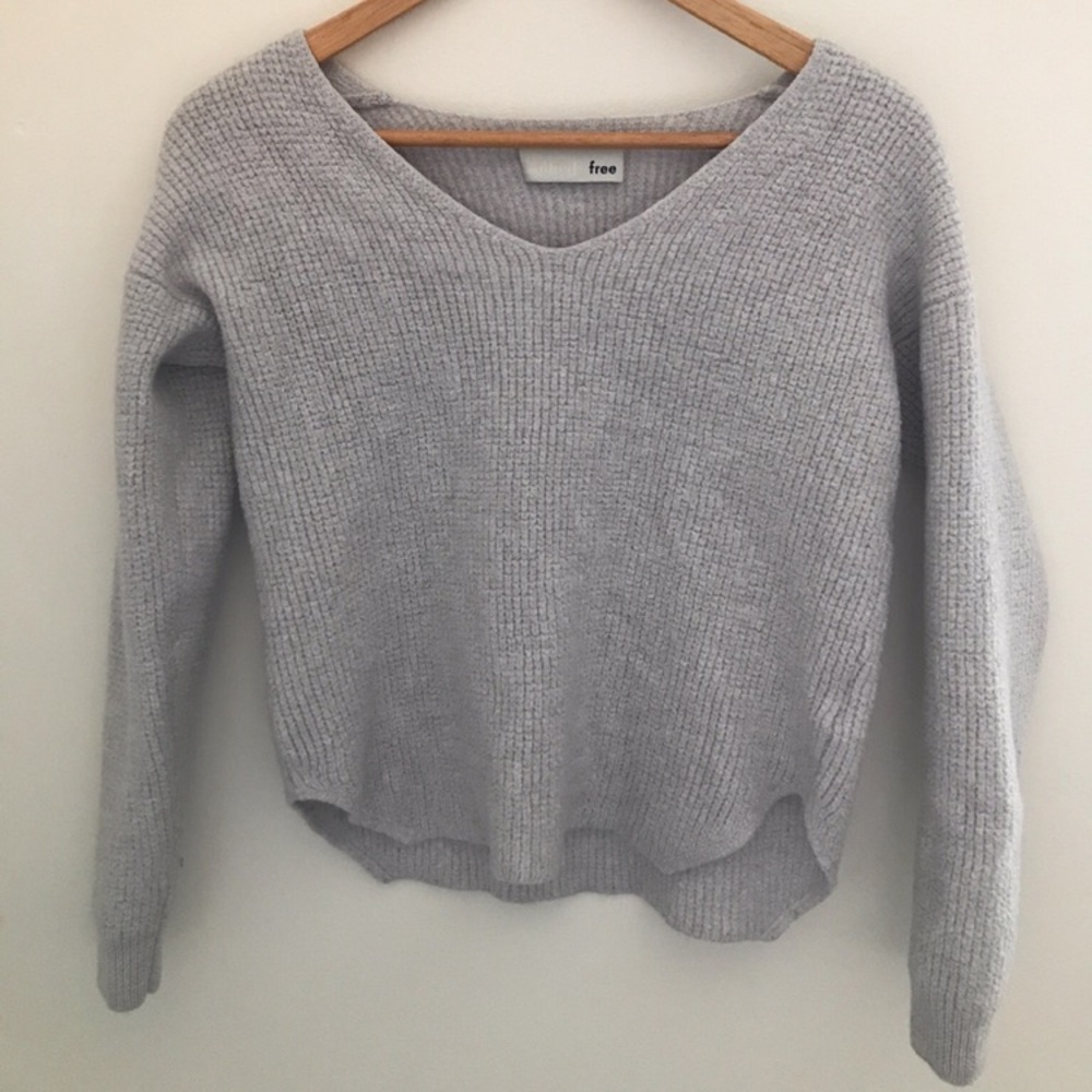 Small sweater by wilfred free, Aritzia.